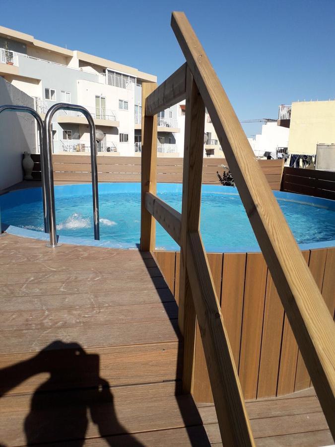 Buccaneers Boutique Guest House St. Paul's Bay Exterior foto