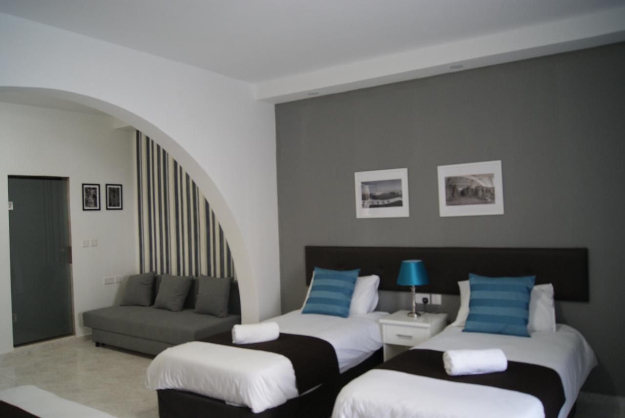 Buccaneers Boutique Guest House St. Paul's Bay Exterior foto